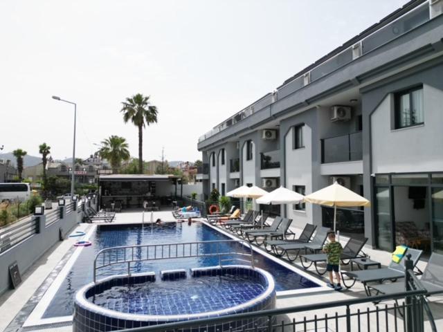 Ozturk Apart Hotel Marmaris Eksteriør bilde